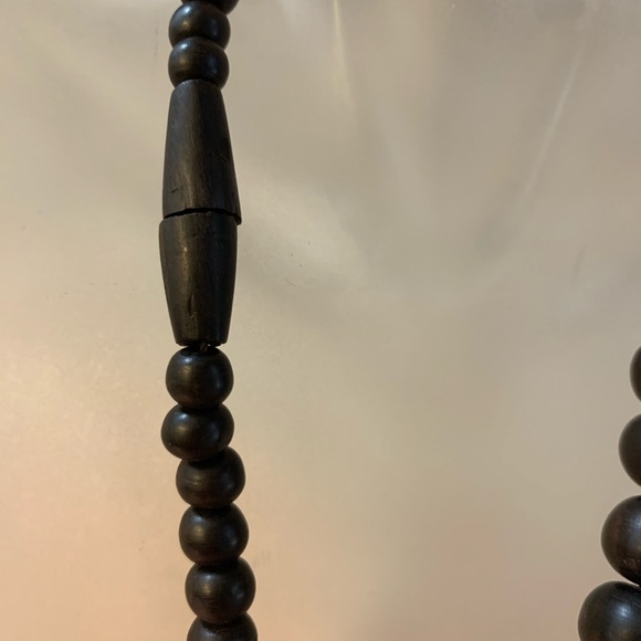 🦋Necklace carved ebony wood beads. - Picture 3 of 3